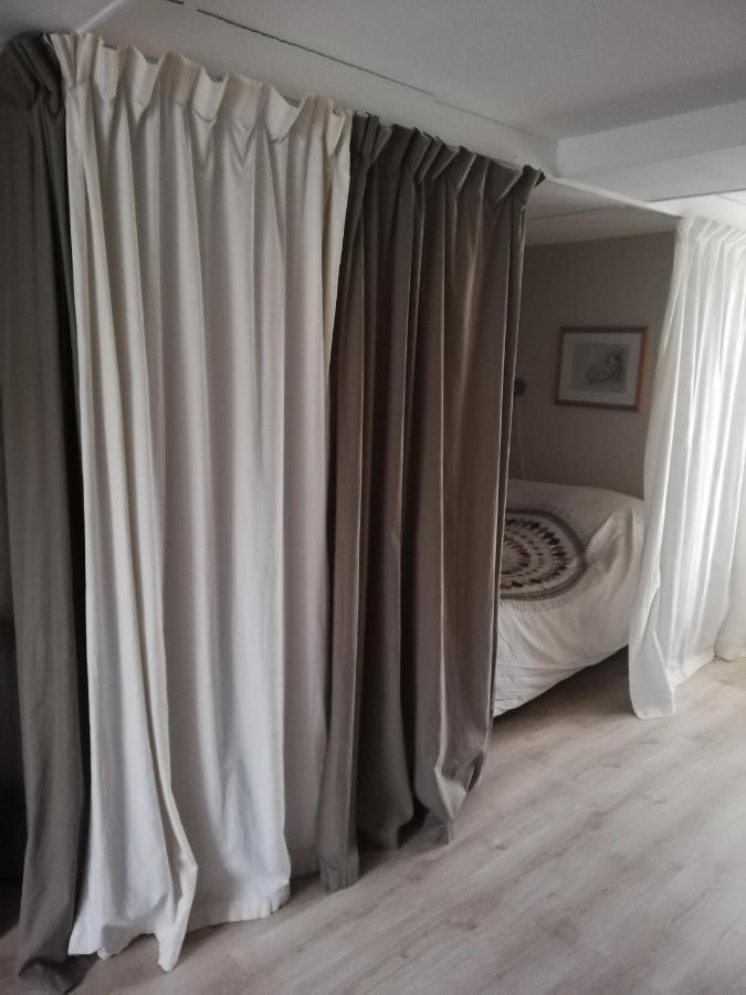 Le Gite De La Maison Rouge Anctoville Esterno foto